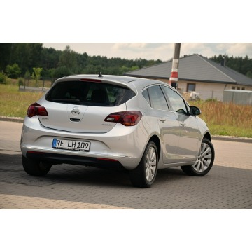 Opel Astra  Hatchback 2015,  1.4 benzyna - Na sprzedaż za 26 900 zł - Ostrów Mazowiecka - zdjęcie 10