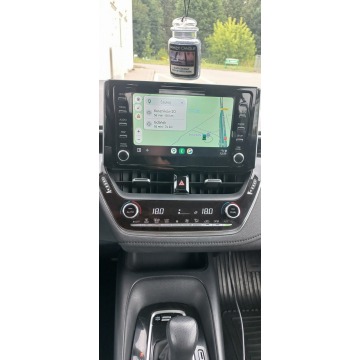 Toyota Corolla  Sedan/Limuzyna 2019,  1.8 hybryda, automat - Na sprzedaż za 55 900 zł - Gdańsk - zdjęcie 2