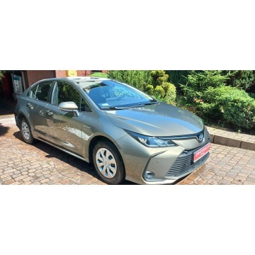 Toyota Corolla  Sedan/Limuzyna 2019,  1.8 hybryda, automat - Na sprzedaż za 55 900 zł - Gdańsk - zdjęcie 8