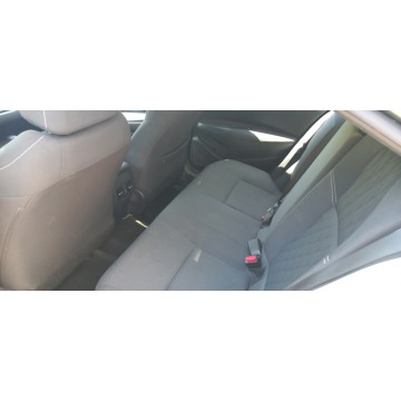 Toyota Corolla  Sedan/Limuzyna 2019,  1.8 hybryda, automat - Na sprzedaż za 55 900 zł - Gdańsk - zdjęcie 11