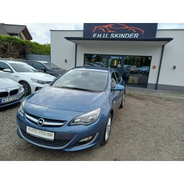 Opel Astra  Kombi 2014,  1.4 benzyna - Na sprzedaż za 23 999 zł - Chrzanów - zdjęcie 3