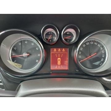 Opel Zafira  Minivan/Van 2016,  1.4 benzyna - Na sprzedaż za 29 999 zł - Chrzanów - zdjęcie 11