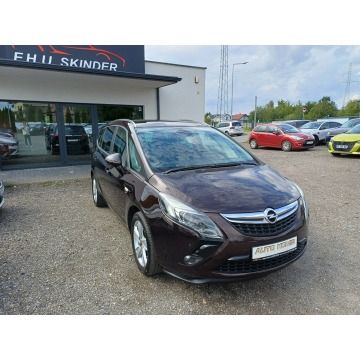 Opel Zafira  Minivan/Van 2016,  1.4 benzyna - Na sprzedaż za 29 999 zł - Chrzanów - zdjęcie 9