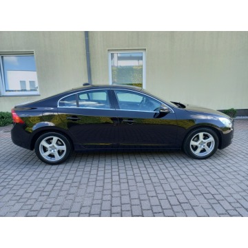 Volvo S60  Sedan/Limuzyna 2012,  2.0 diesel - Na sprzedaż za 33 900 zł - Nowe - zdjęcie 10