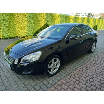 Volvo S60  Sedan/Limuzyna 2012,  2.0 diesel - Na sprzedaż za 33 900 zł - Nowe - zdjęcie 9