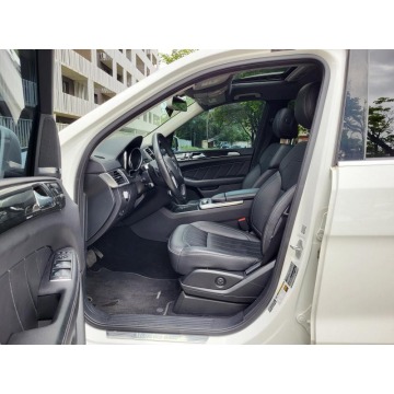 Mercedes - Benz GL-klasa  Terenowy 2016,  3.0 benzyna, automat - Na sprzedaż za 154 900 zł - Warszawa - zdjęcie 4