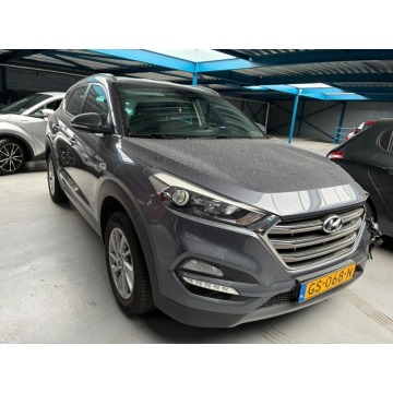 Hyundai   SUV 2016,  1.6 - Na sprzedaż za 52 800 zł - Malutkie - zdjęcie 1