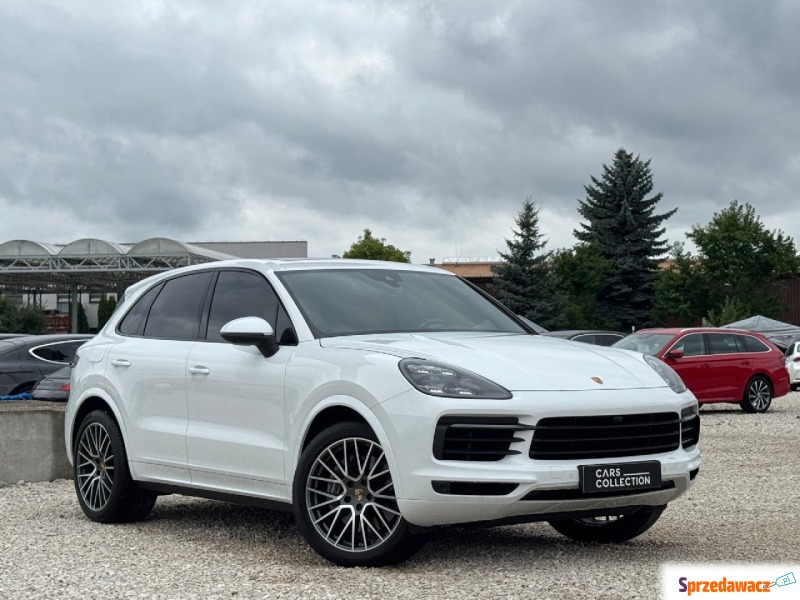 Porsche Cayenne  SUV 2022,  3.0 benzyna, automat - Na sprzedaż za 239 900 zł - Michałowice-Wieś
