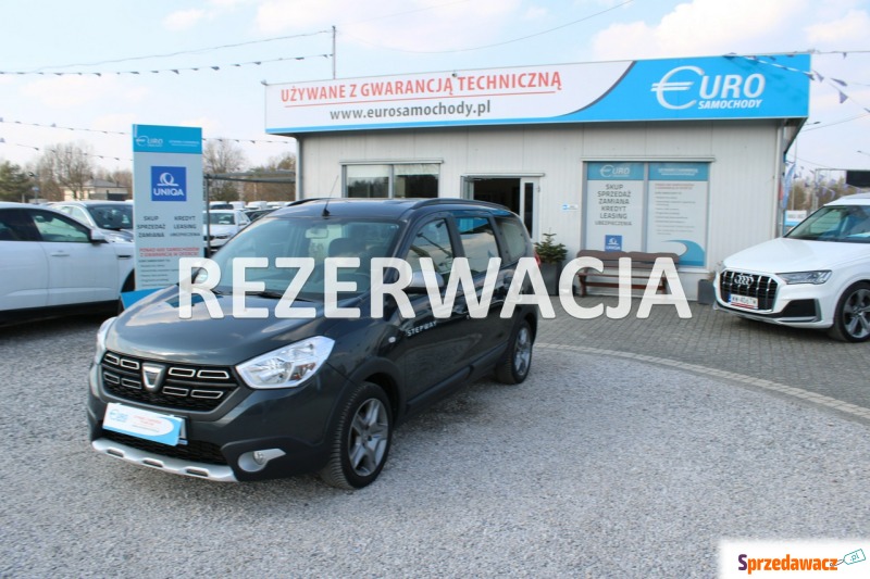 Dacia Lodgy  Kombi 2022,  1.5 diesel - Na sprzedaż za 48 900 zł - Warszawa