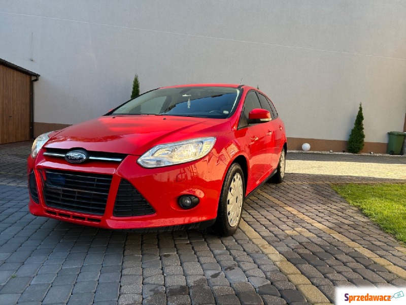 Ford Focus  Kombi 2013,  1.6 diesel - Na sprzedaż za 14 900 zł - Skarżysko-Kamienna