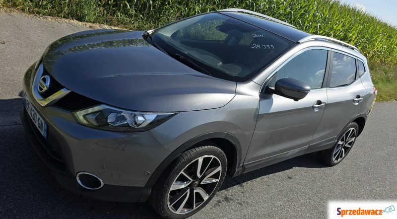Nissan Qashqai  SUV 2016,  1.6 benzyna - Na sprzedaż za 25 999 zł - Pleszew