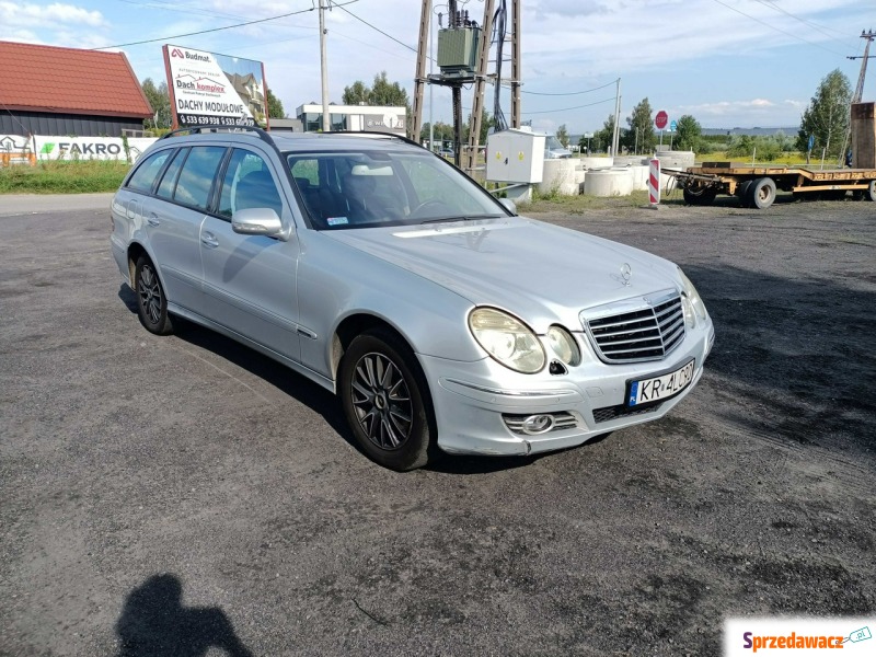 Mercedes - Benz E-klasa  Kombi 2007,  3.0 diesel, automat - Na sprzedaż za 7 950,00 zł - Tarnów