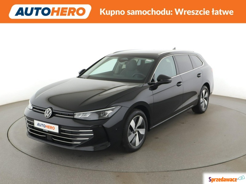 Volkswagen Passat  Kombi 2024,  1.5 benzyna - Na sprzedaż za 119 900 zł - Warszawa