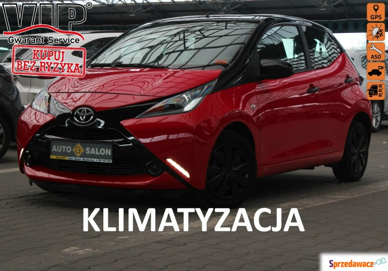 Toyota Aygo  Hatchback 2016,  1.0 benzyna - Na sprzedaż za 25 990 zł - Mysłowice