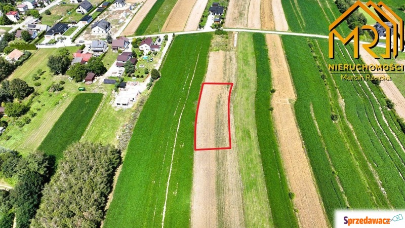 Działka Łęg Tarnowski sprzedam, pow. 849 m2  (8.5a), uzbrojona