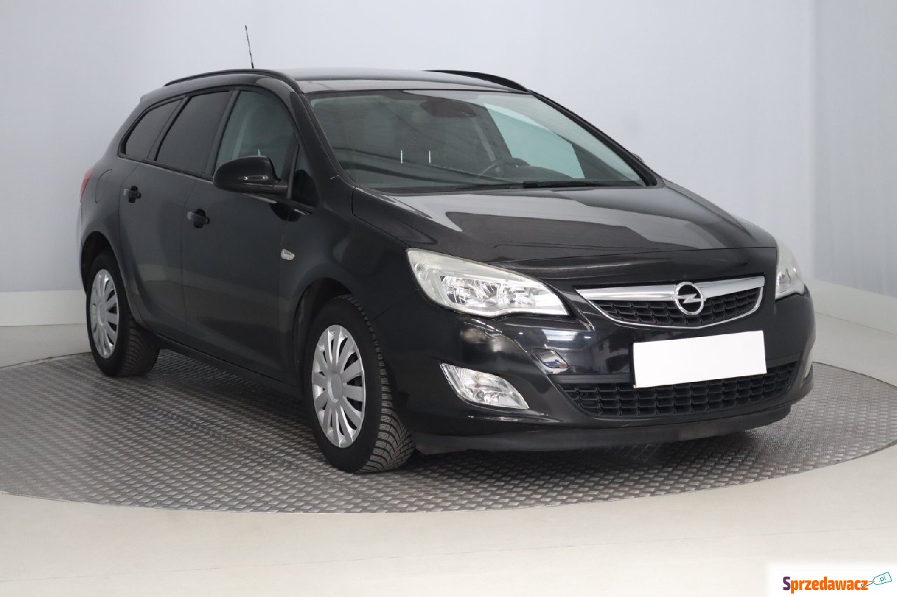 Opel Astra 2010