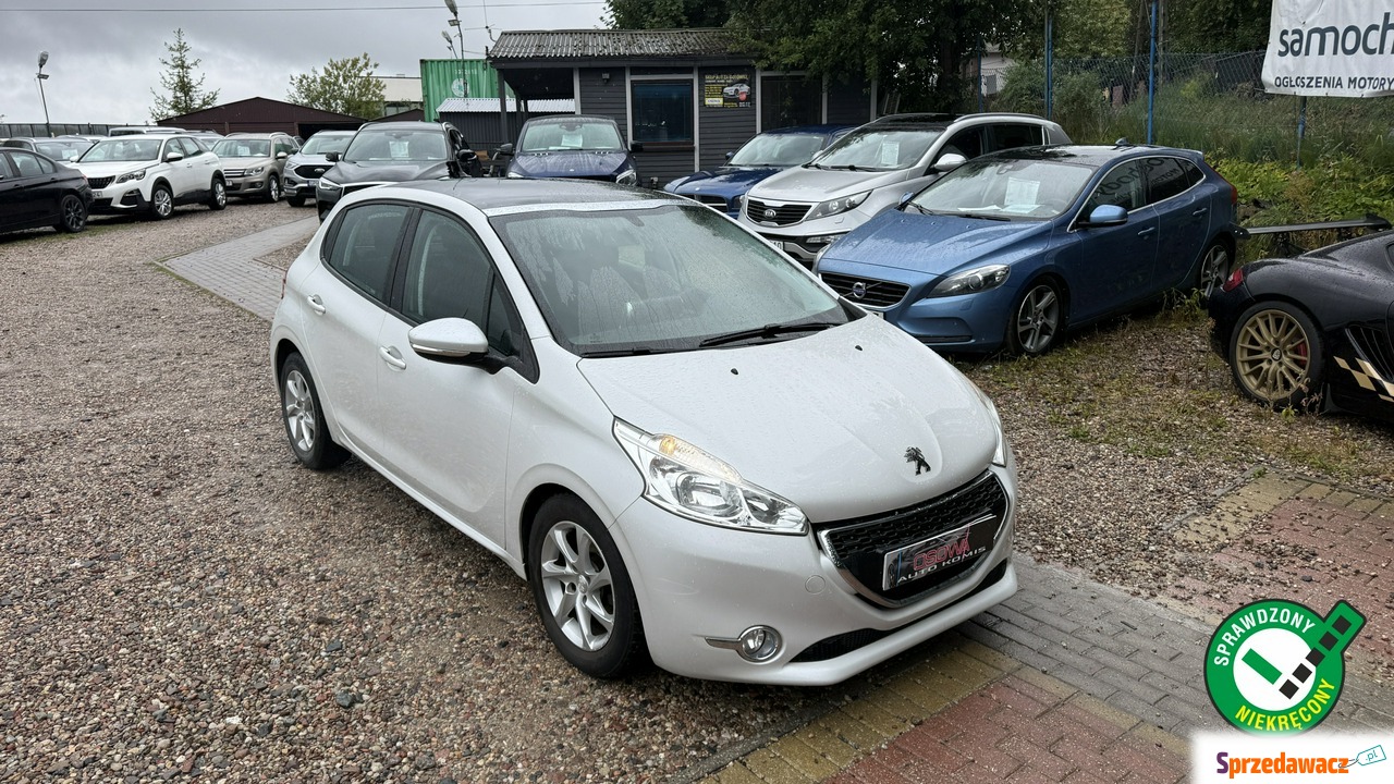 Peugeot 208 2014