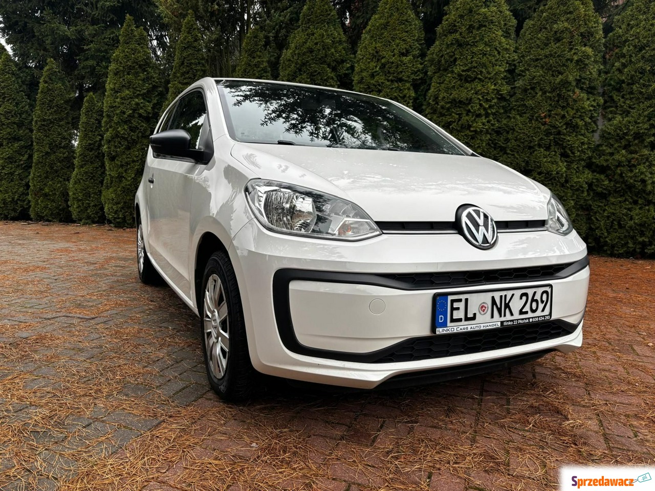 Volkswagen up! 2016