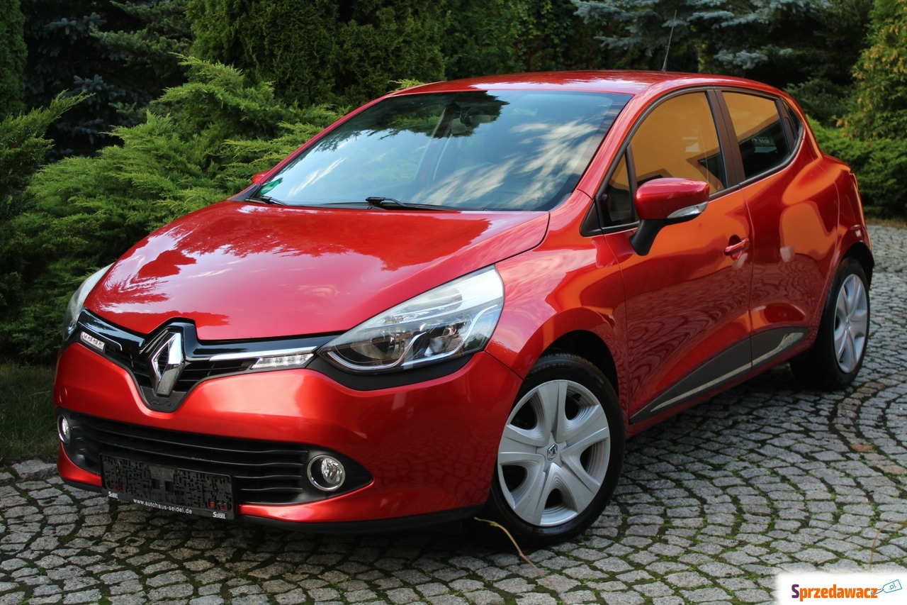 Renault Clio - 16V 75 KM Przebieg...