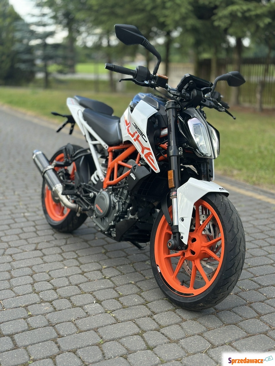 KTM duke - 390 na A2 wyświetlacz...