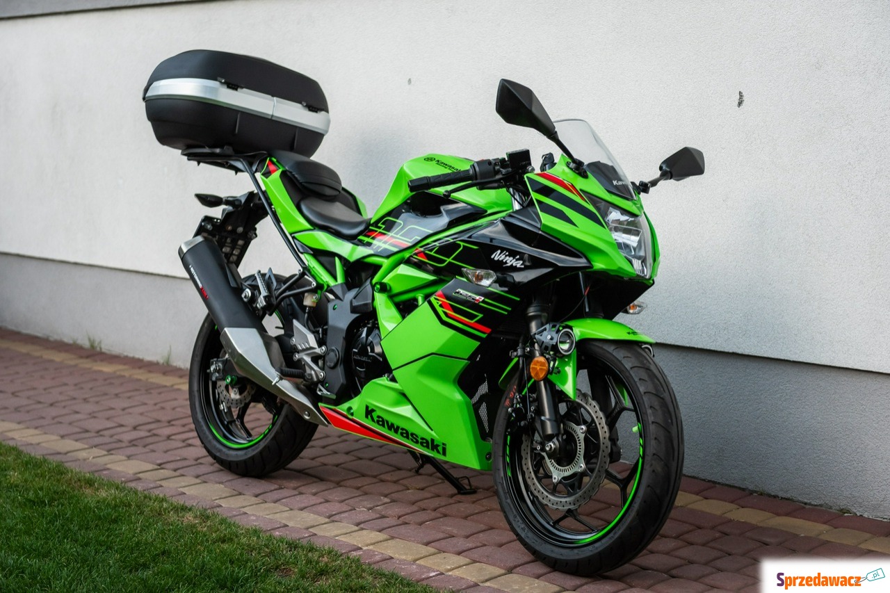 Kawasaki Ninja - 125 R 2023 Jak...