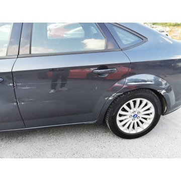 Ford Mondeo  Hatchback 2008,  2.0 benzyna - Na sprzedaż za 4 900,00 zł - Warszawa - zdjęcie 7