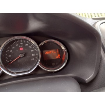 Dacia Sandero  Kombi 2016,  1.5 diesel - Na sprzedaż za 11 900 zł - Warszawa - zdjęcie 7