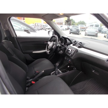 Suzuki Swift  Hatchback 2021 benzyna - Na sprzedaż za 46 700 zł - Dębica - zdjęcie 6