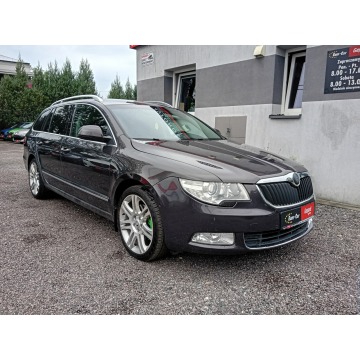 Skoda Superb  Kombi 2010,  1968.0 diesel - Na sprzedaż za 25 900 zł - Janów Lubelski - zdjęcie 2