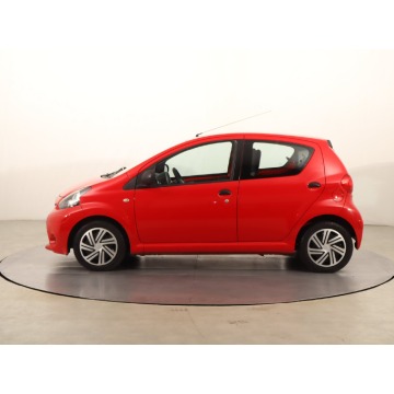 Toyota Aygo  Hatchback 2012,  1.0 benzyna - Na sprzedaż za 14 999 zł - Katowice - zdjęcie 4
