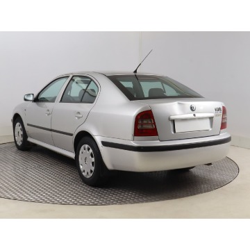 Skoda Octavia  Hatchback 2002,  1.9 diesel - Na sprzedaż za 5 999,00 zł - Bielany Wrocławskie - zdjęcie 5