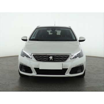 Peugeot 308  Kombi 2019,  1.2 benzyna, automat - Na sprzedaż za 29 999 zł - Piaseczno - zdjęcie 2