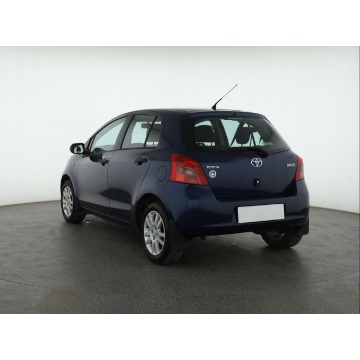 Toyota Yaris  Hatchback 2008,  1.3 benzyna - Na sprzedaż za 7 999,00 zł - Piaseczno - zdjęcie 5