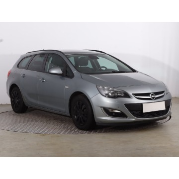 Opel Astra 1.4 T (140KM), 2013