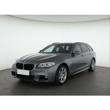 BMW Seria 5  Kombi 2012,  2.0 diesel, automat - Na sprzedaż za 46 999 zł - Piaseczno - zdjęcie 3