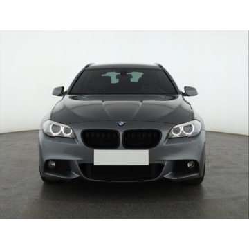 BMW Seria 5  Kombi 2012,  2.0 diesel, automat - Na sprzedaż za 46 999 zł - Piaseczno - zdjęcie 2