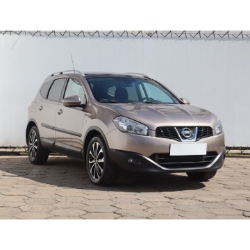 Nissan Qashqai+2 2.0 dCi (150KM), 2012