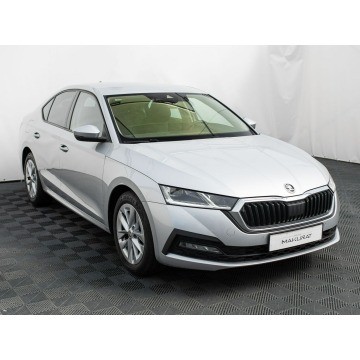 Skoda Octavia  Sedan/Limuzyna 2023,  1.5 benzyna, automat - Na sprzedaż za 82 850 zł - Pępowo - zdjęcie 3
