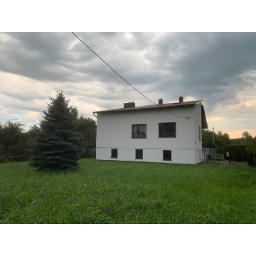 Sprzedam dom Wadowice -  wolnostojący parterowy,  pow.  226 m2,  działka:   830 m2 - zdjęcie 3