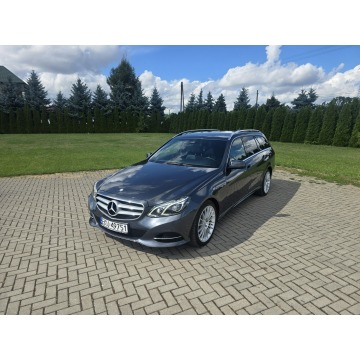 Mercedes - Benz E-klasa  Kombi 2013,  2.1 diesel, automat - Na sprzedaż za 46 900 zł - Kutno - zdjęcie 2
