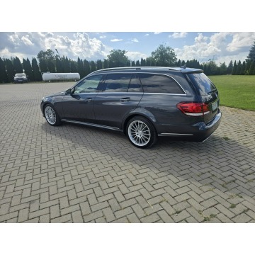 Mercedes - Benz E-klasa  Kombi 2013,  2.1 diesel, automat - Na sprzedaż za 46 900 zł - Kutno - zdjęcie 3
