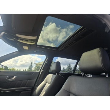 Mercedes - Benz E-klasa  Kombi 2013,  2.1 diesel, automat - Na sprzedaż za 46 900 zł - Kutno - zdjęcie 9