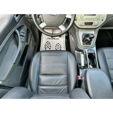 Ford Kuga  SUV 2010,  2.0 diesel - Na sprzedaż za 29 900 zł - Nowe Iganie - zdjęcie 12