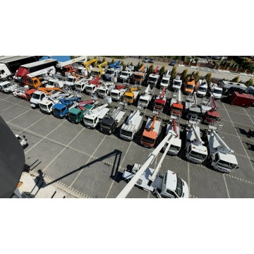 Mercedes - Benz Sprinter 2008,  2.1 diesel - Na sprzedaż za 239 850 zł - Widełki - zdjęcie 5