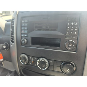 Volkswagen Crafter 2015,  2.0 diesel - Na sprzedaż za 46 900 zł - Kutno - zdjęcie 12