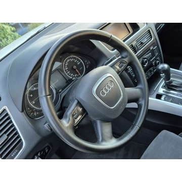 Audi Q5  SUV 2009,  2.0 diesel, automat - Na sprzedaż za 49 000 zł - Warszawa - zdjęcie 12