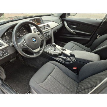 BMW Seria 3  Sedan/Limuzyna 2015,  2.0 diesel, automat - Na sprzedaż za 41 500 zł - Warszawa - zdjęcie 6