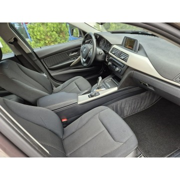 BMW Seria 3  Sedan/Limuzyna 2015,  2.0 diesel, automat - Na sprzedaż za 41 500 zł - Warszawa - zdjęcie 11