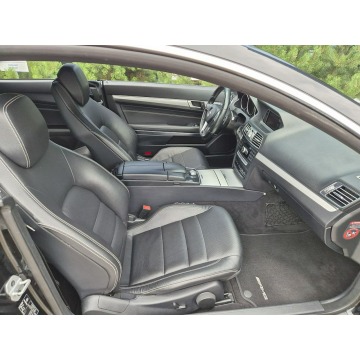 Mercedes - Benz E-klasa  Coupe/Sportowy 2014,  2.0 benzyna, automat - Na sprzedaż za 63 600 zł - Warszawa - zdjęcie 8