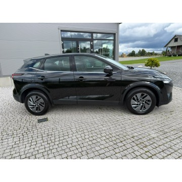 Nissan Qashqai  Hatchback 2022,  1.3 benzyna, automat - Na sprzedaż za 82 900 zł - Sierakowice - zdjęcie 8